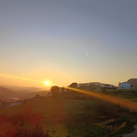 הוילה Marco de Canavezes Casa Do Casal Do Douro מראה חיצוני תמונה